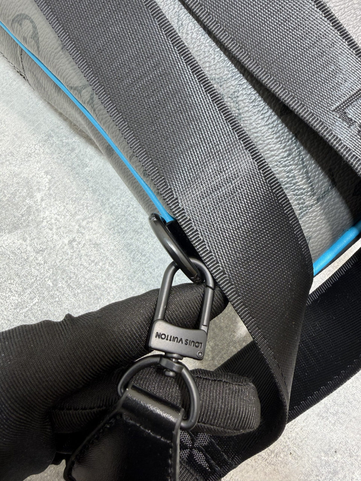LV Shoulder Bag image 6