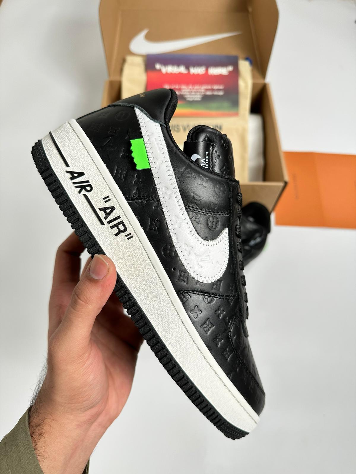 IV AF1 BLACK EMBOSSED image 3