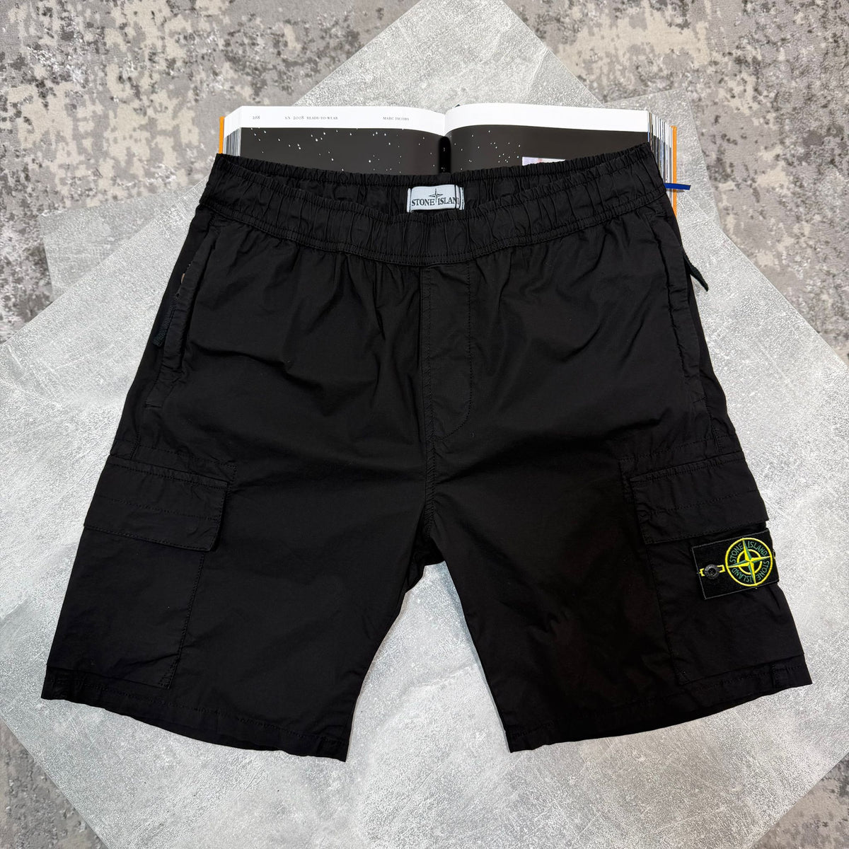 Stone cargo shorts Black image 0