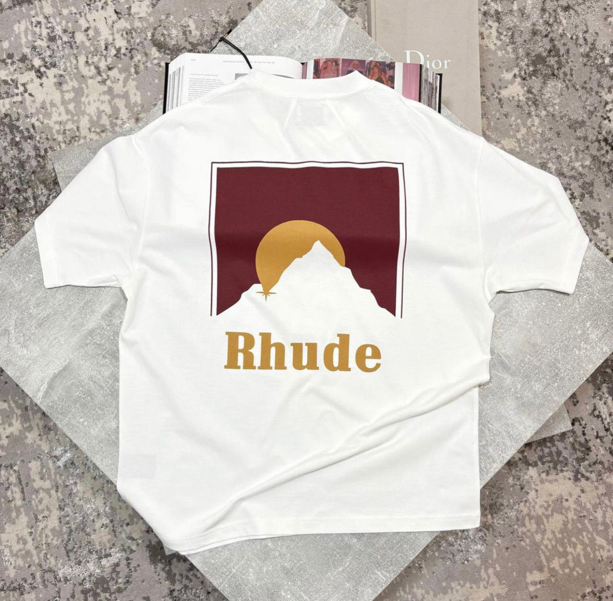 Hude Tshirt White image 1