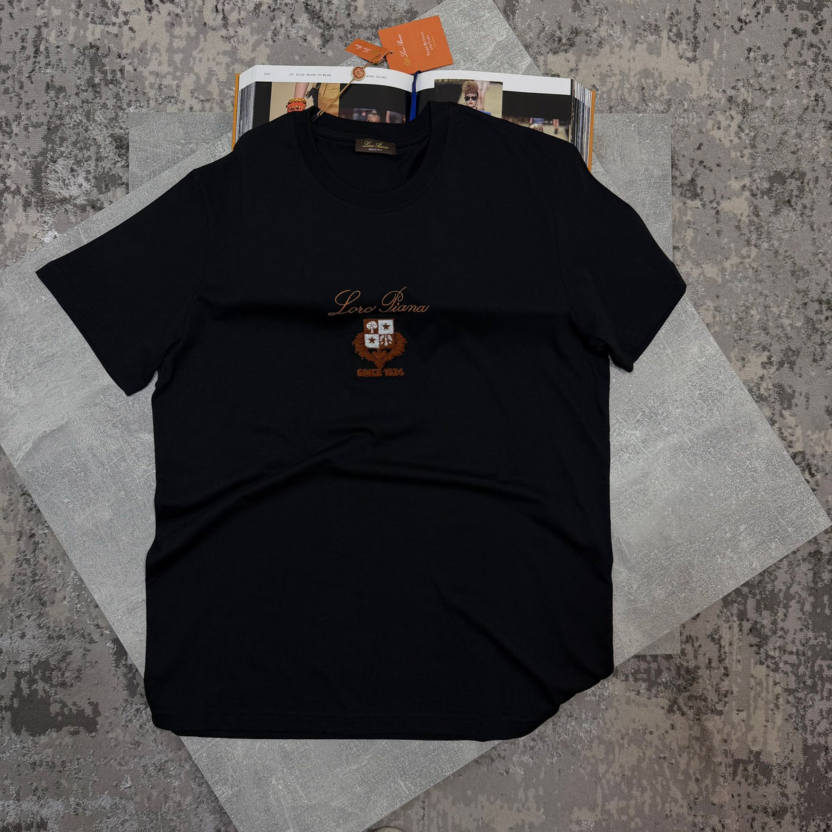 Loro Tshirt Black image 0