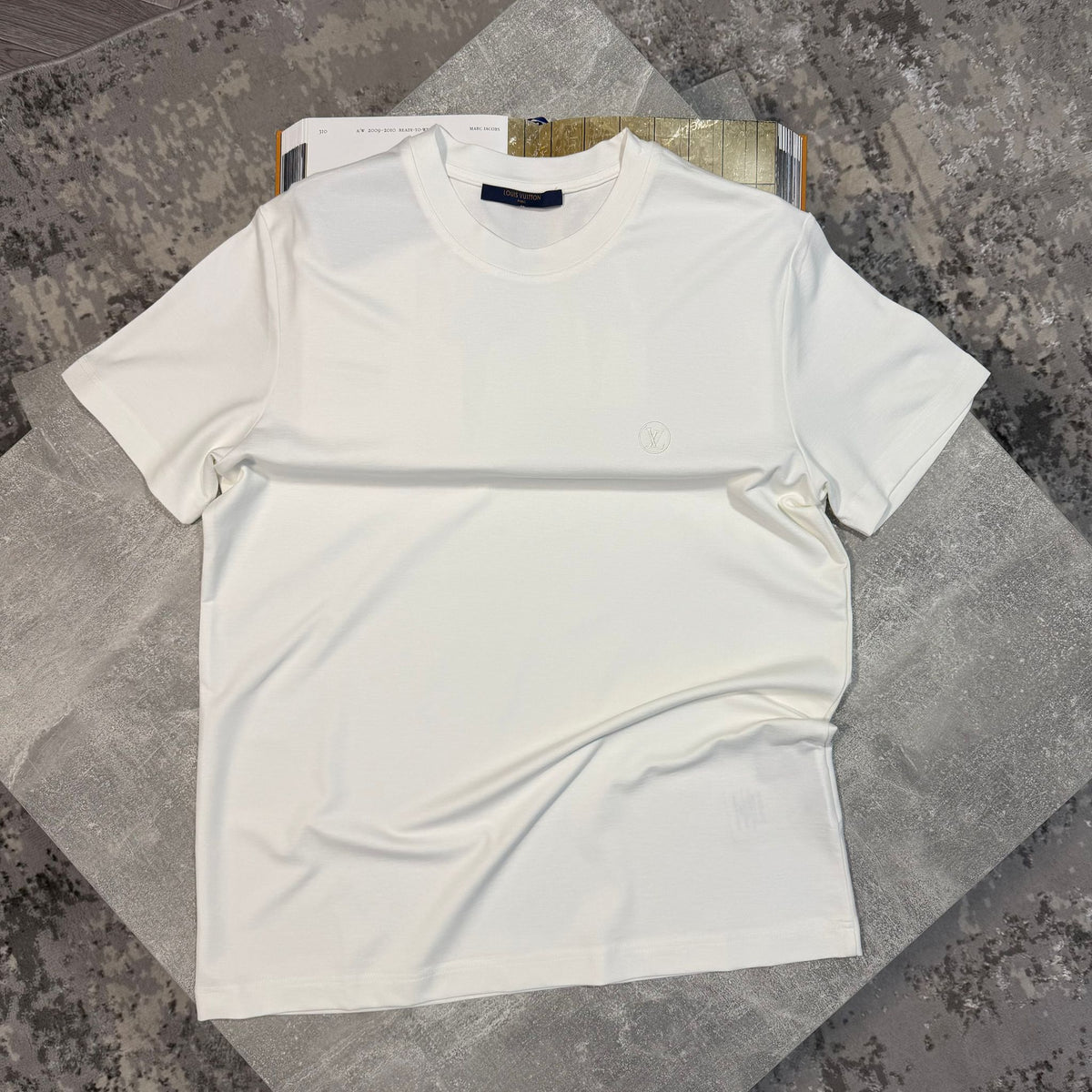 LV Tshirt White image 0
