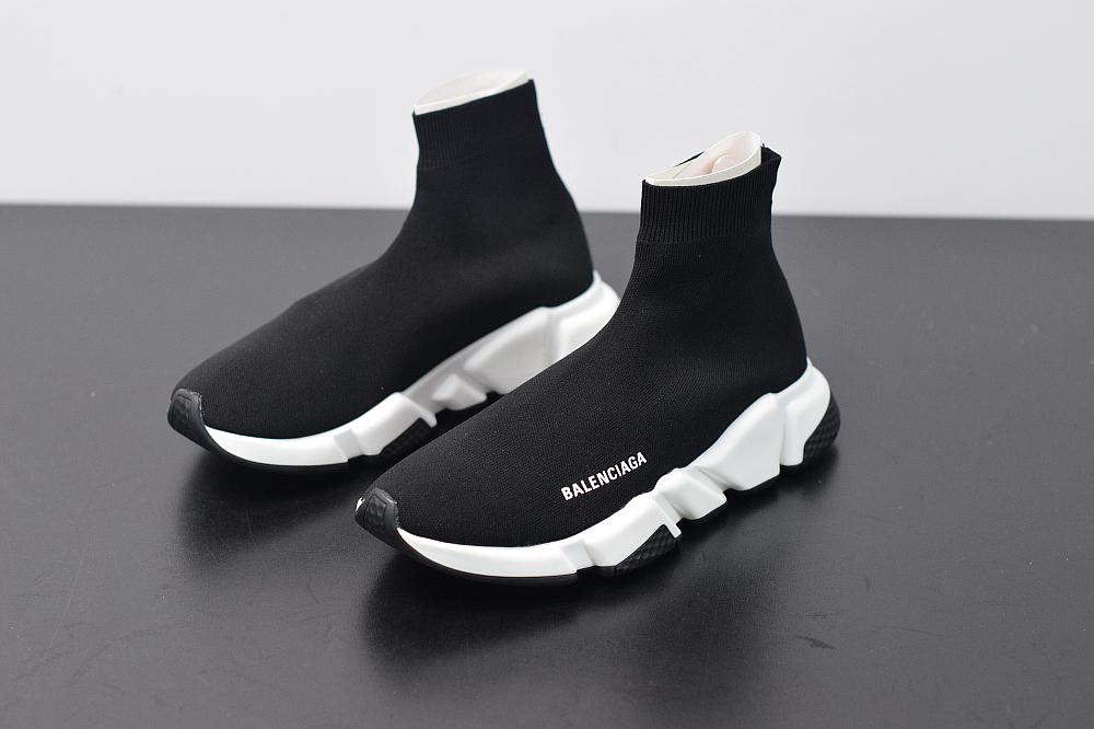 SPEED RUNNER BLACK W/SOLEDOTS image 3