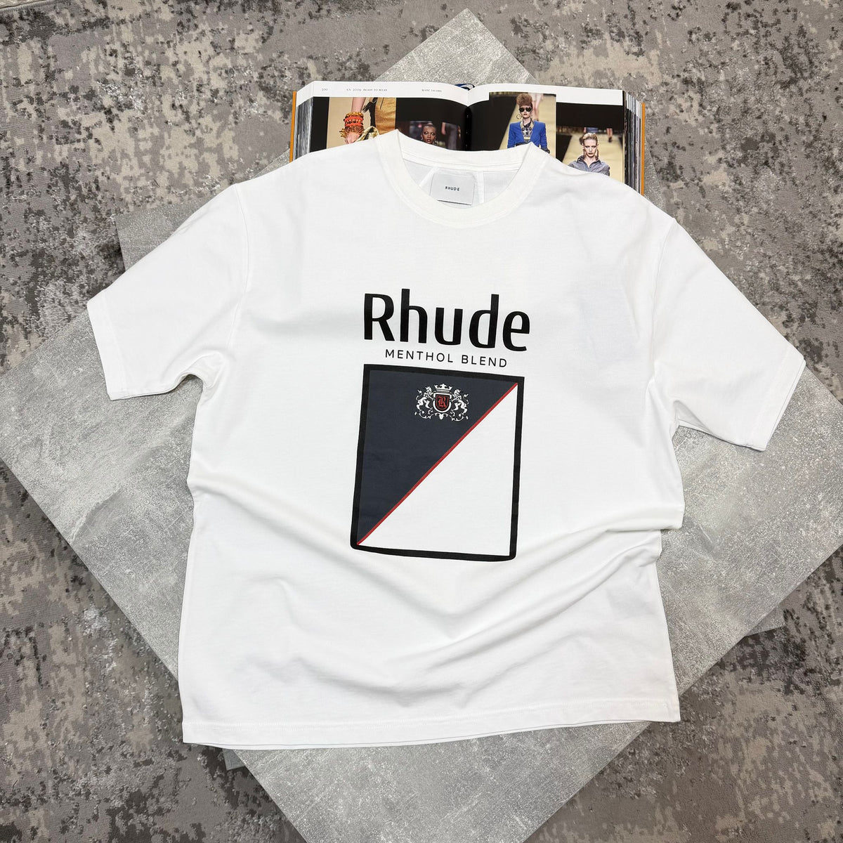 Hude Tshirt White image 0