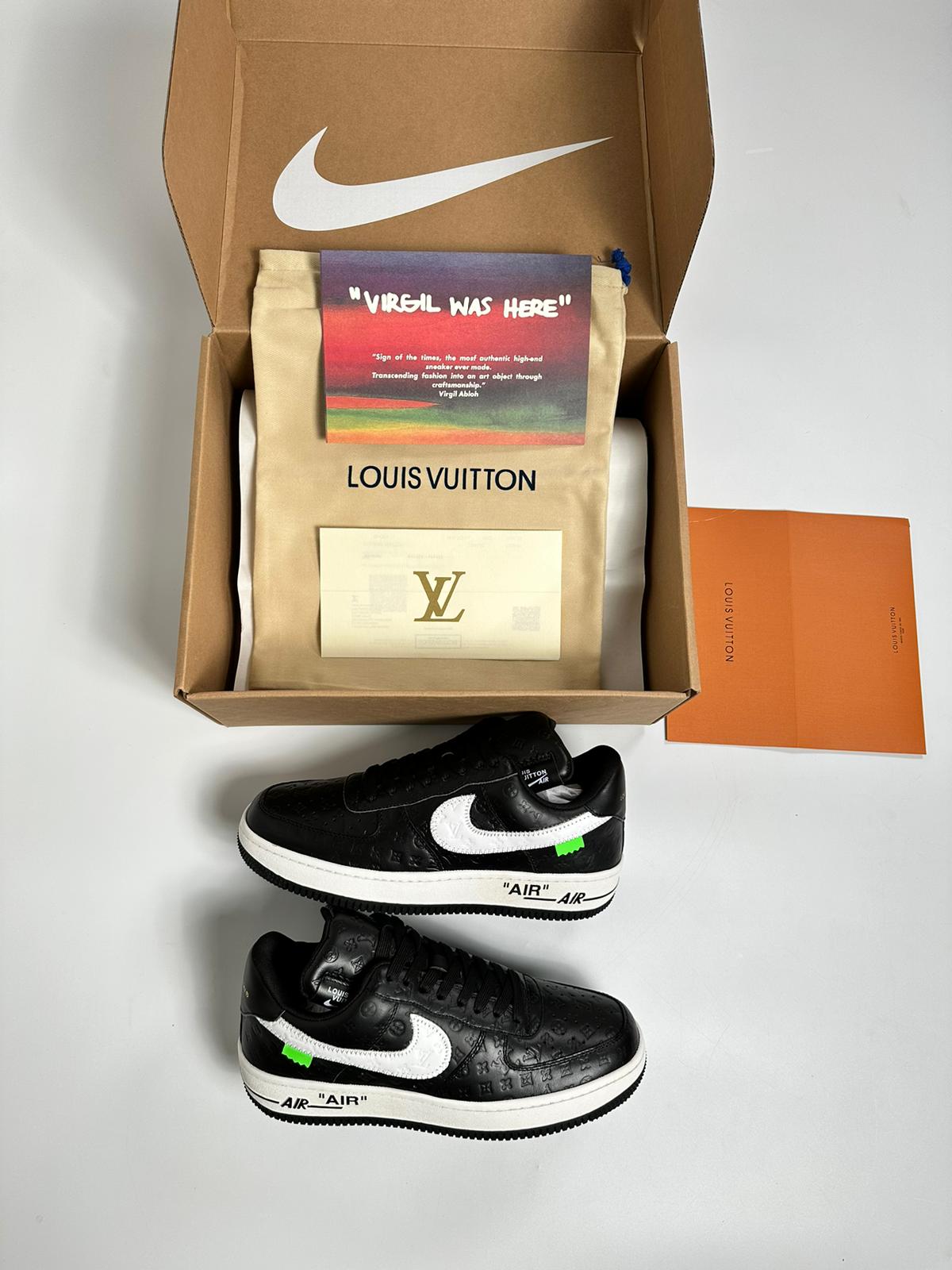 IV AF1 BLACK EMBOSSED image 4