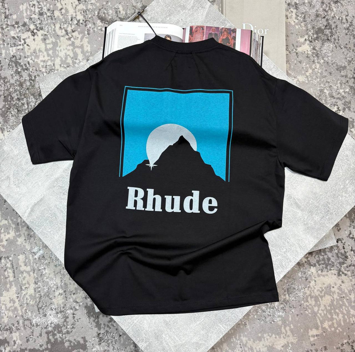 HUDE TEE BLACK image 1