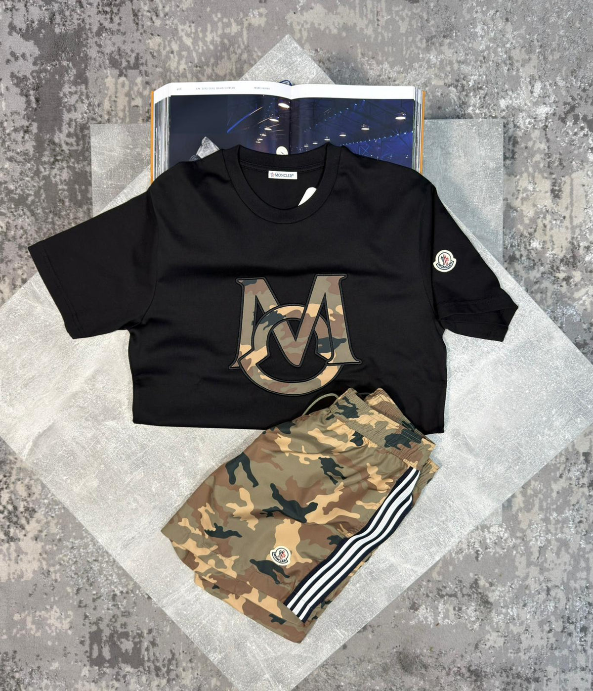 Cler Tshirt Black image 1