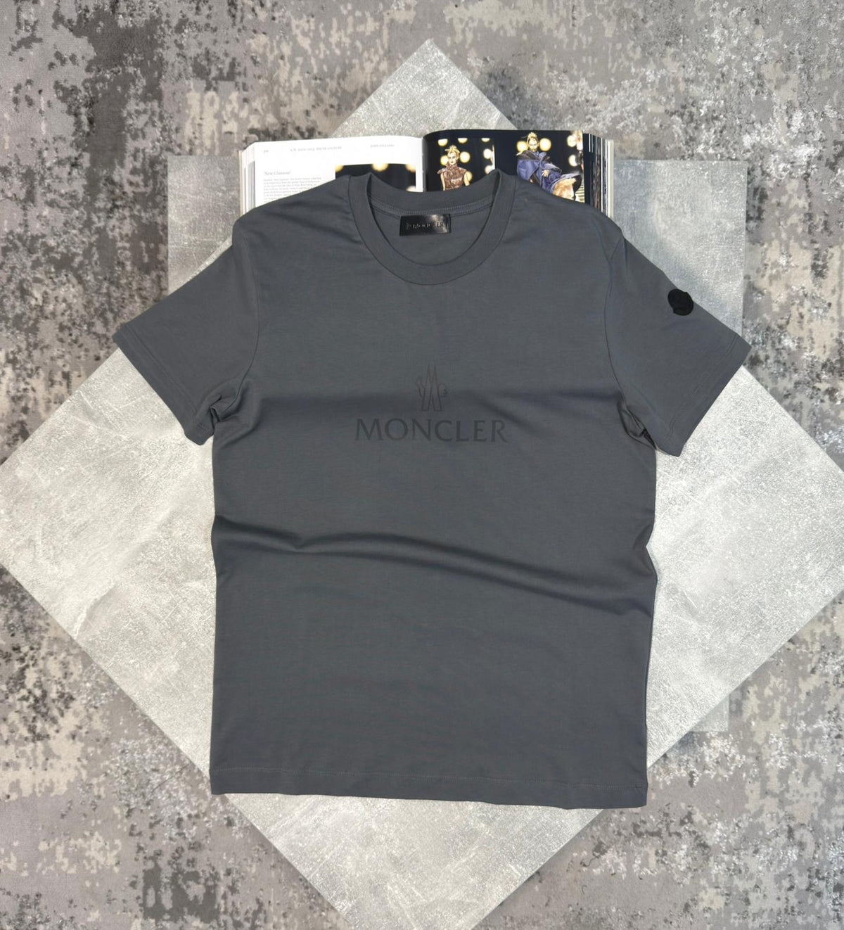 Cler tshirt Charcoal image 0