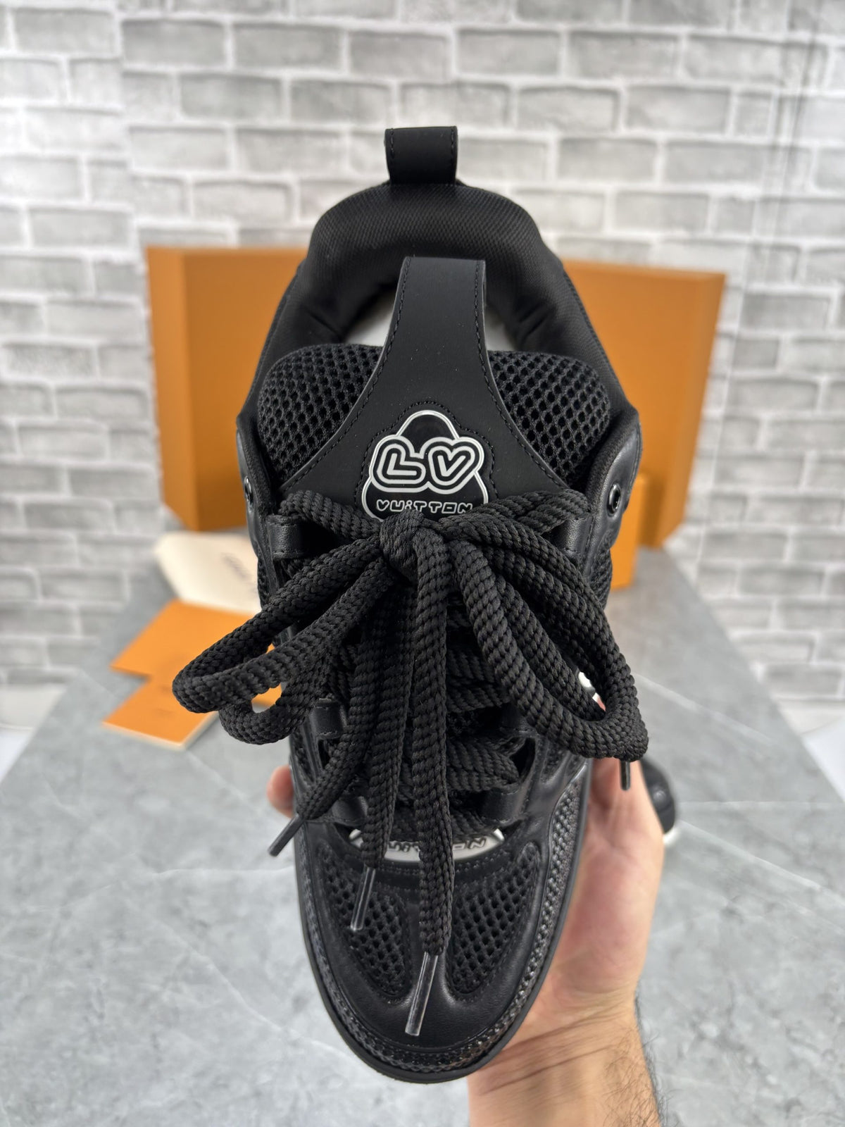 LV SNEAK image 4