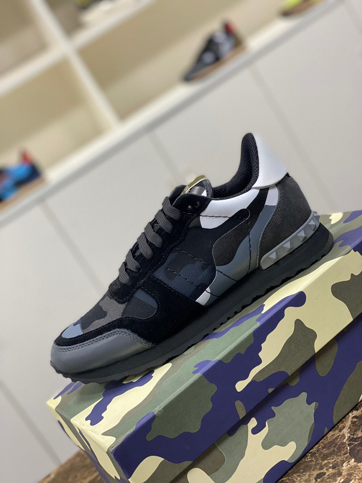 ROCKRUNNER image 2