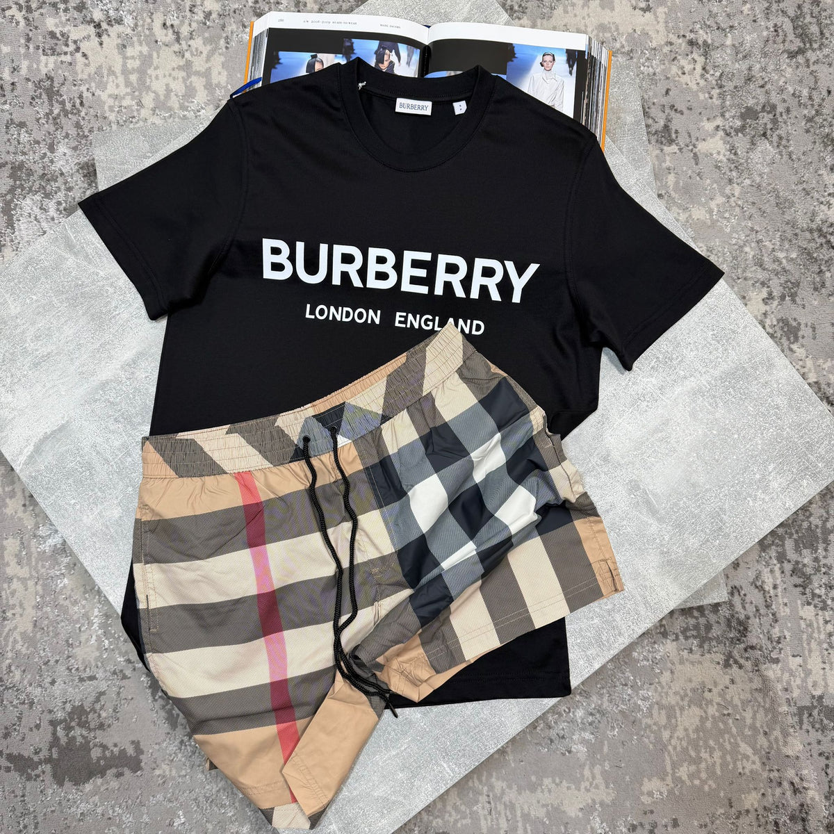 Burb Tshirt Black image 2