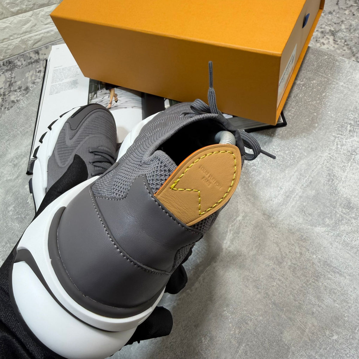 LV Sneaks Grey image 3