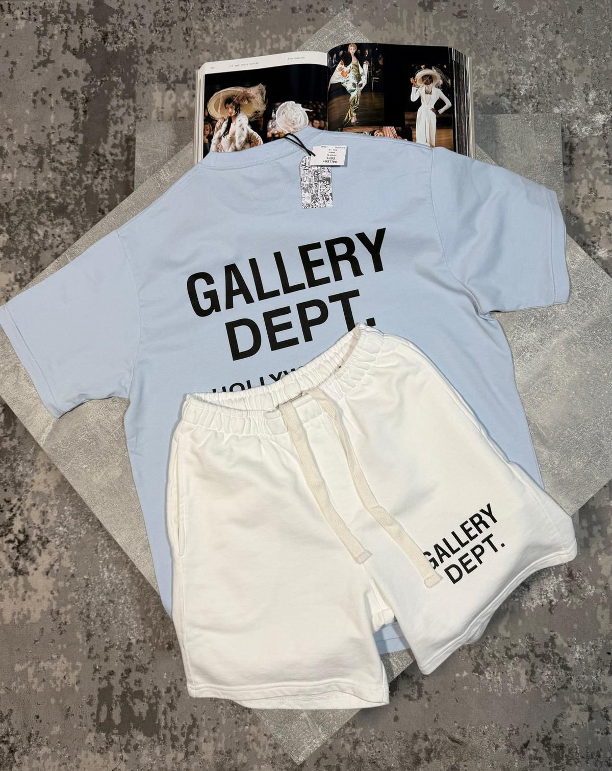 GD shorts White image 3