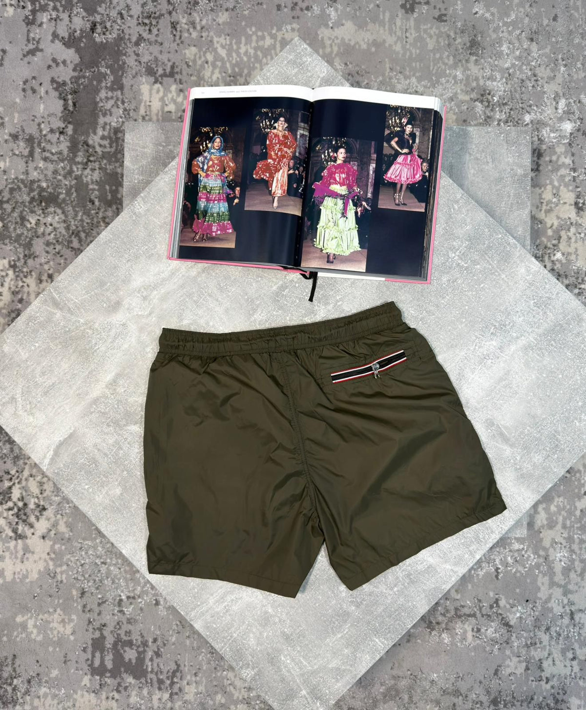 Cler shorts image 1