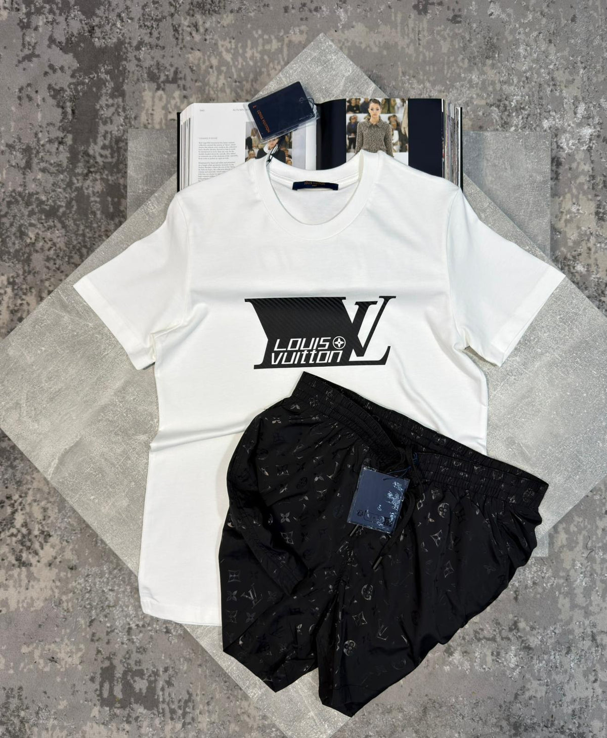 LV Tshirt White image 0