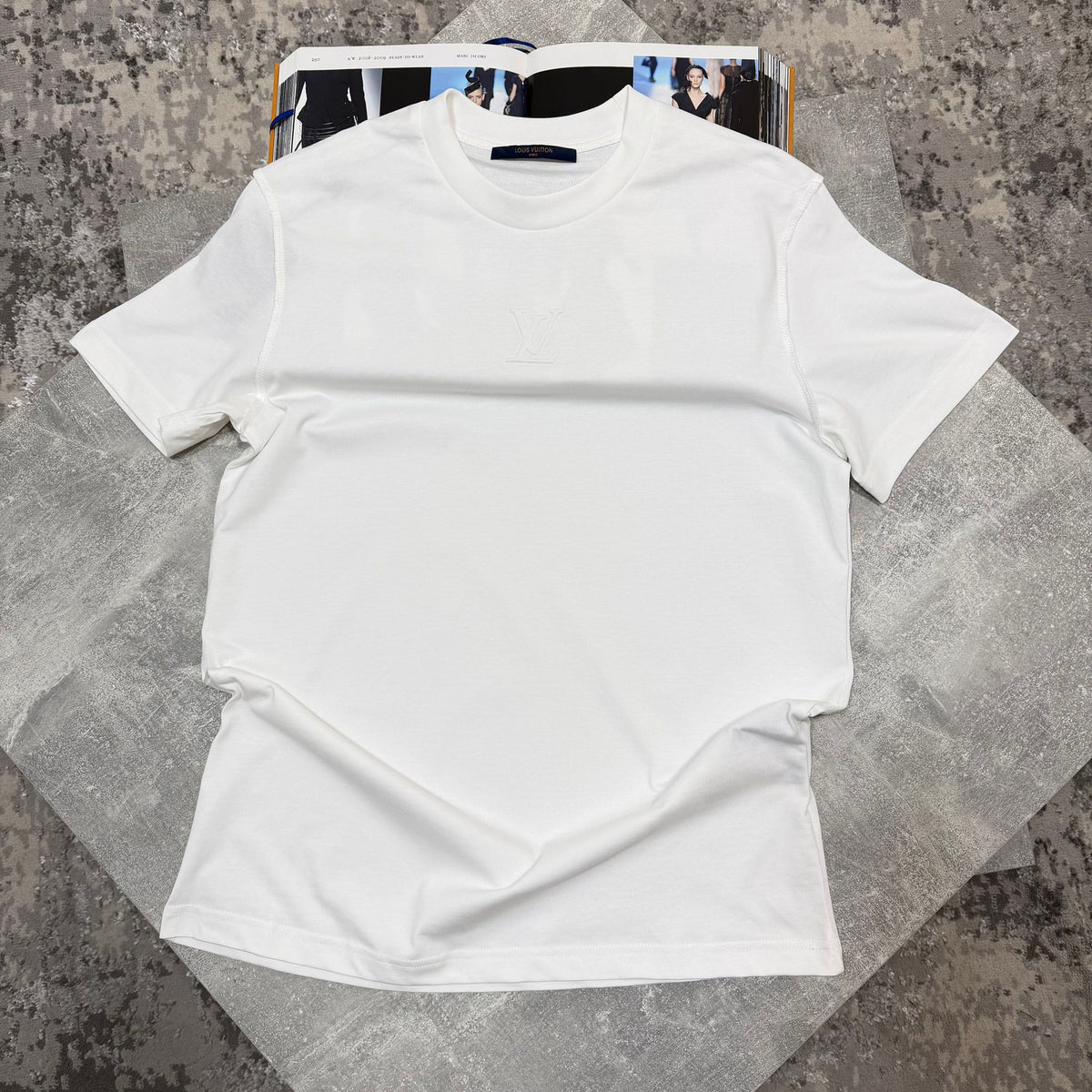 LV Tshirt White image 0