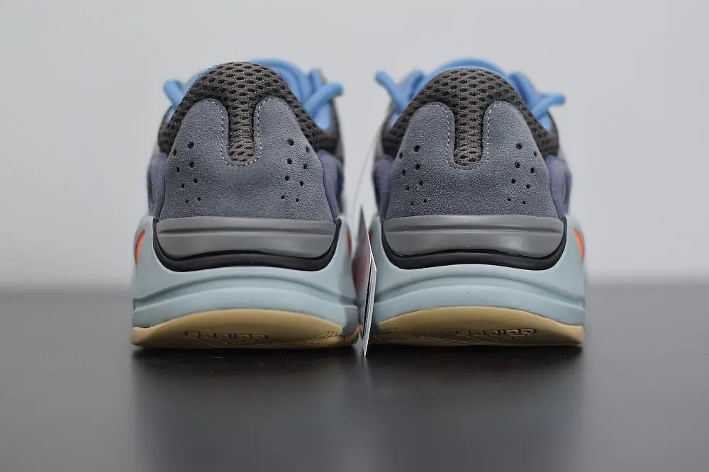 700 CARBON BLUE image 2