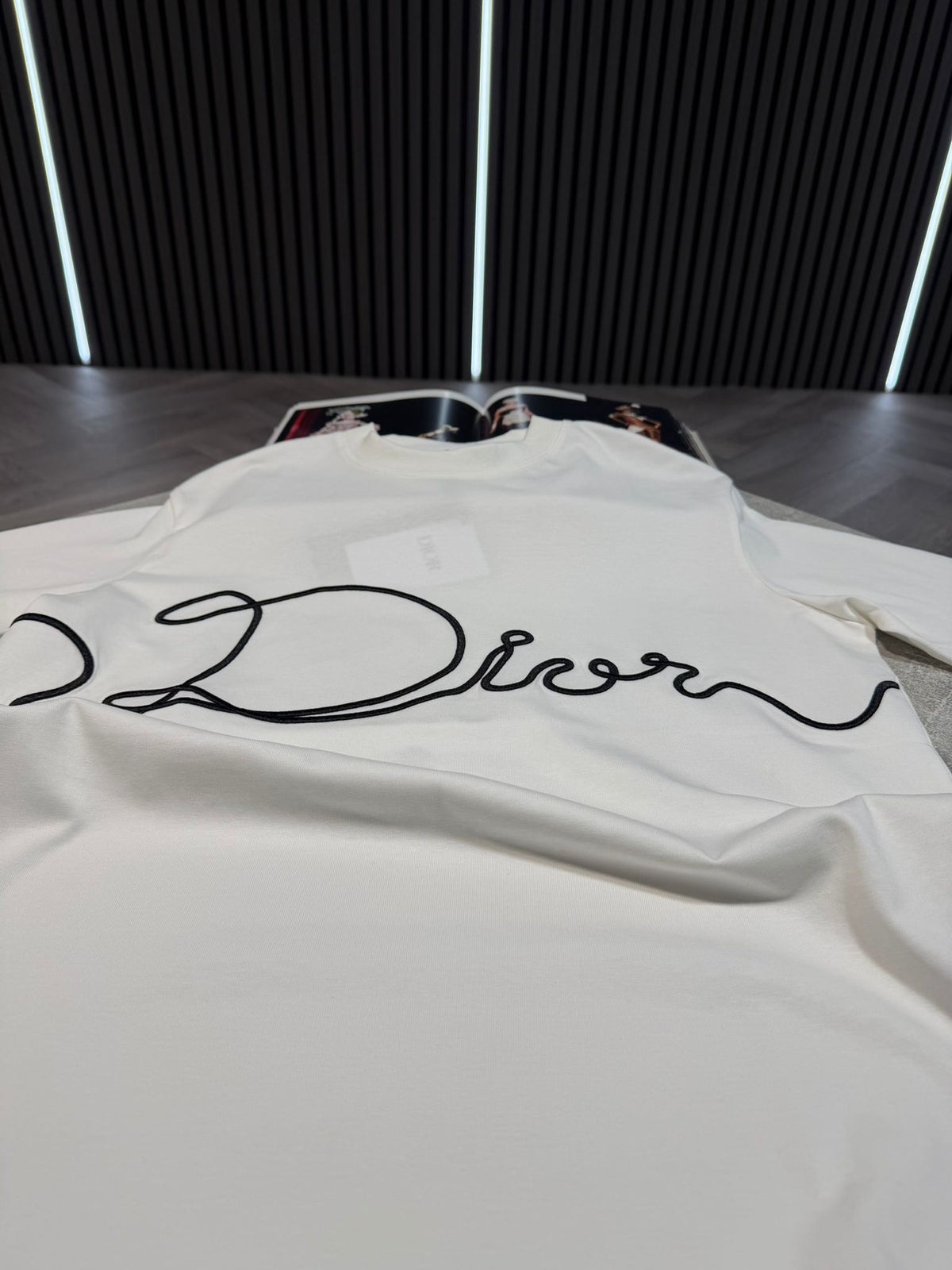 IOR Tshirt White image 2