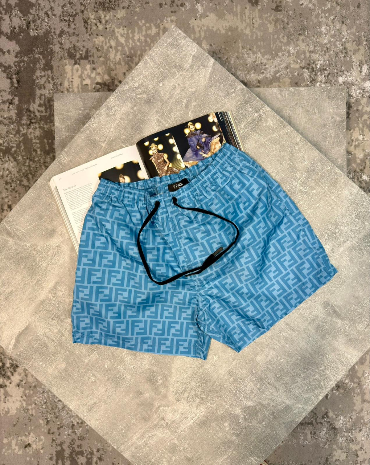 Fendi shorts image 0