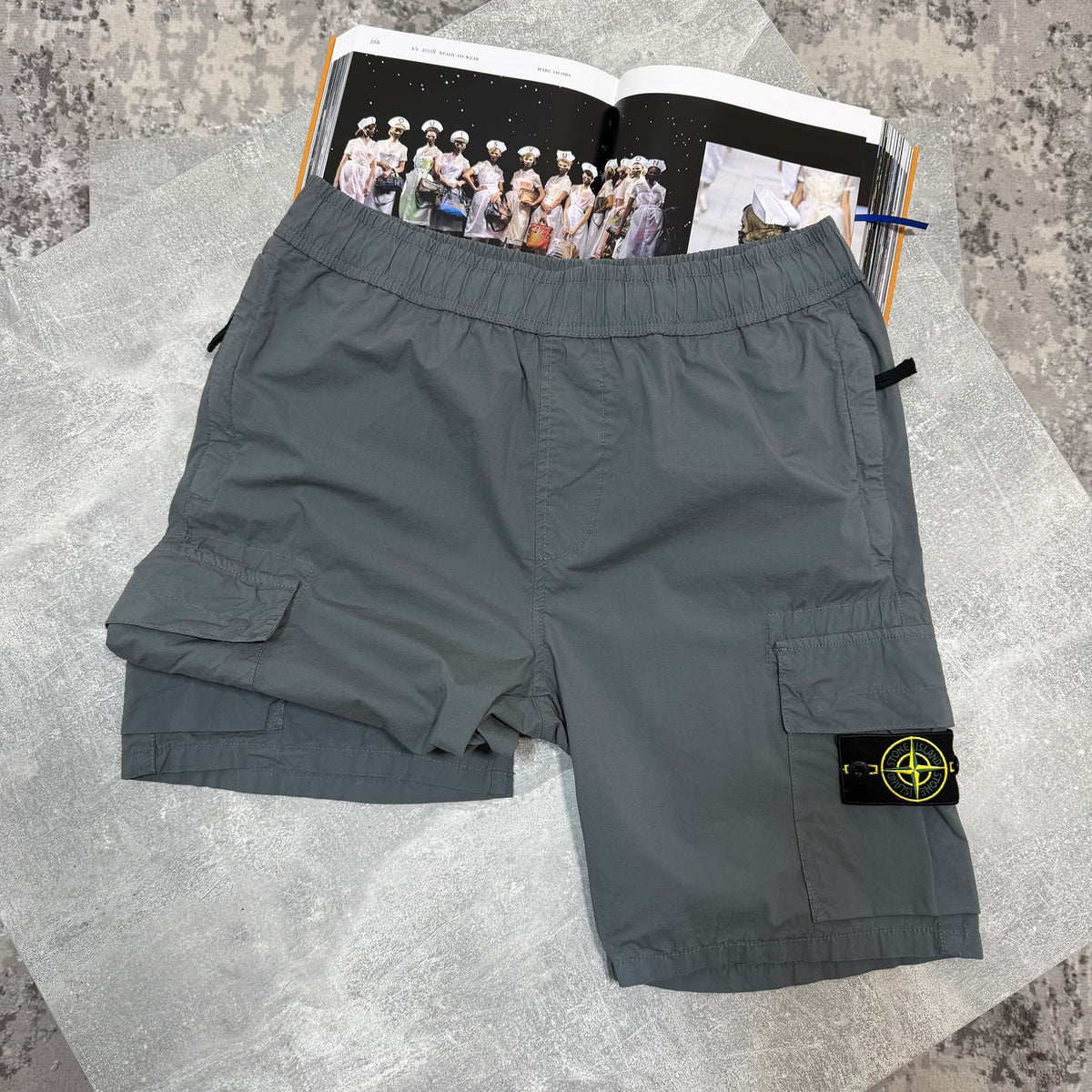 Stone cargo shorts Grey image 1