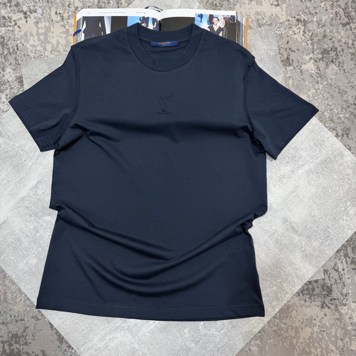 LV Tshirt Navy image 0