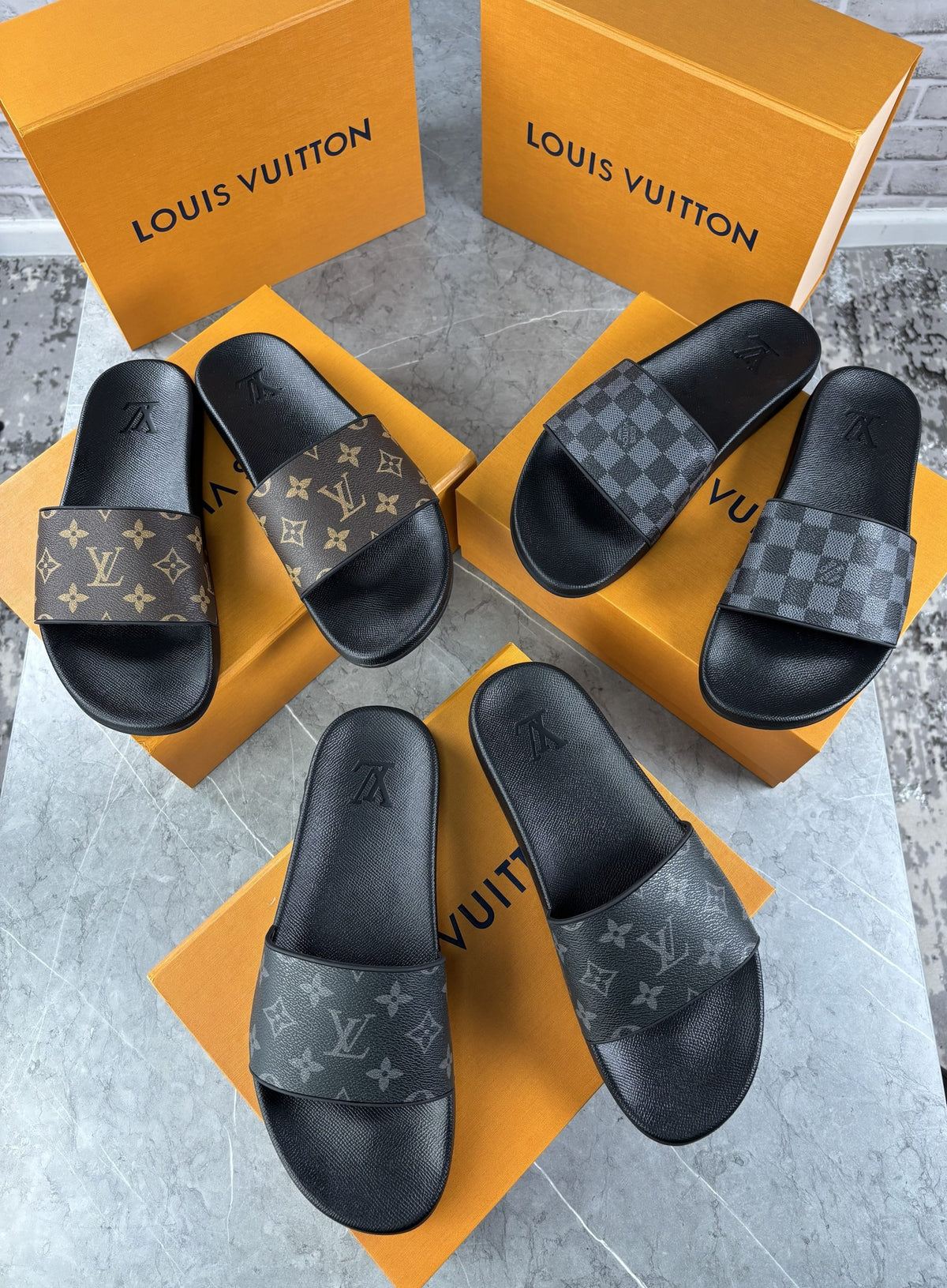 BLACK LV SLIDER image 4