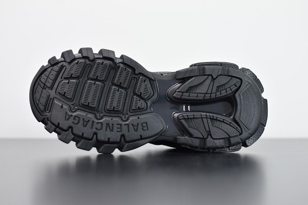 TRACK BLACK image 4