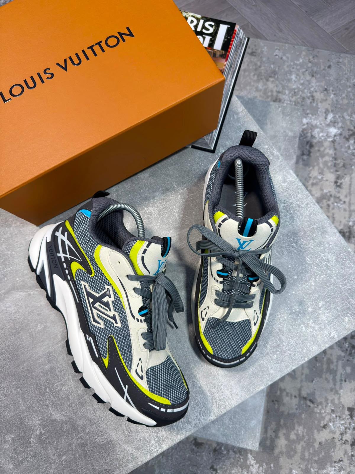 LV Tactic Runner Anthracite LV