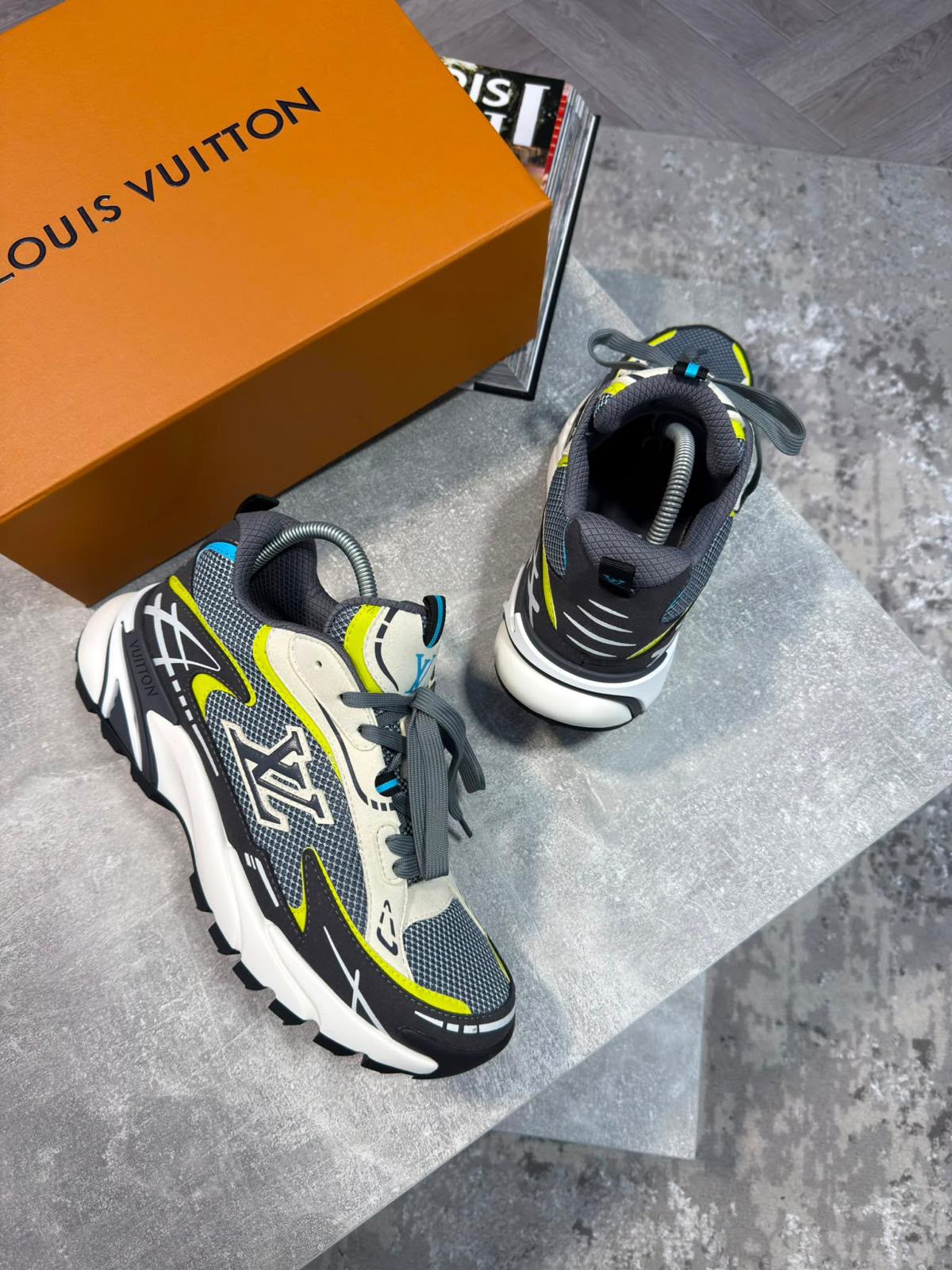 LV Tactic Runner Anthracite LV
