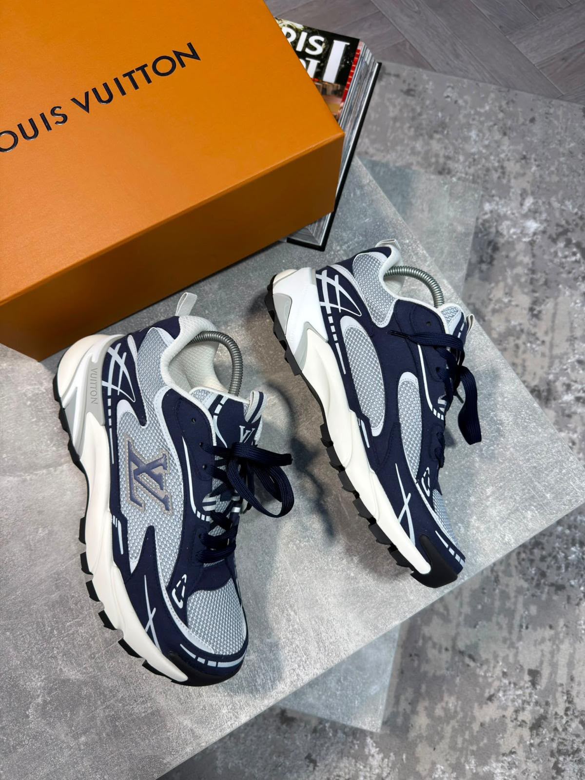 LV Tactic Runner Blue LV