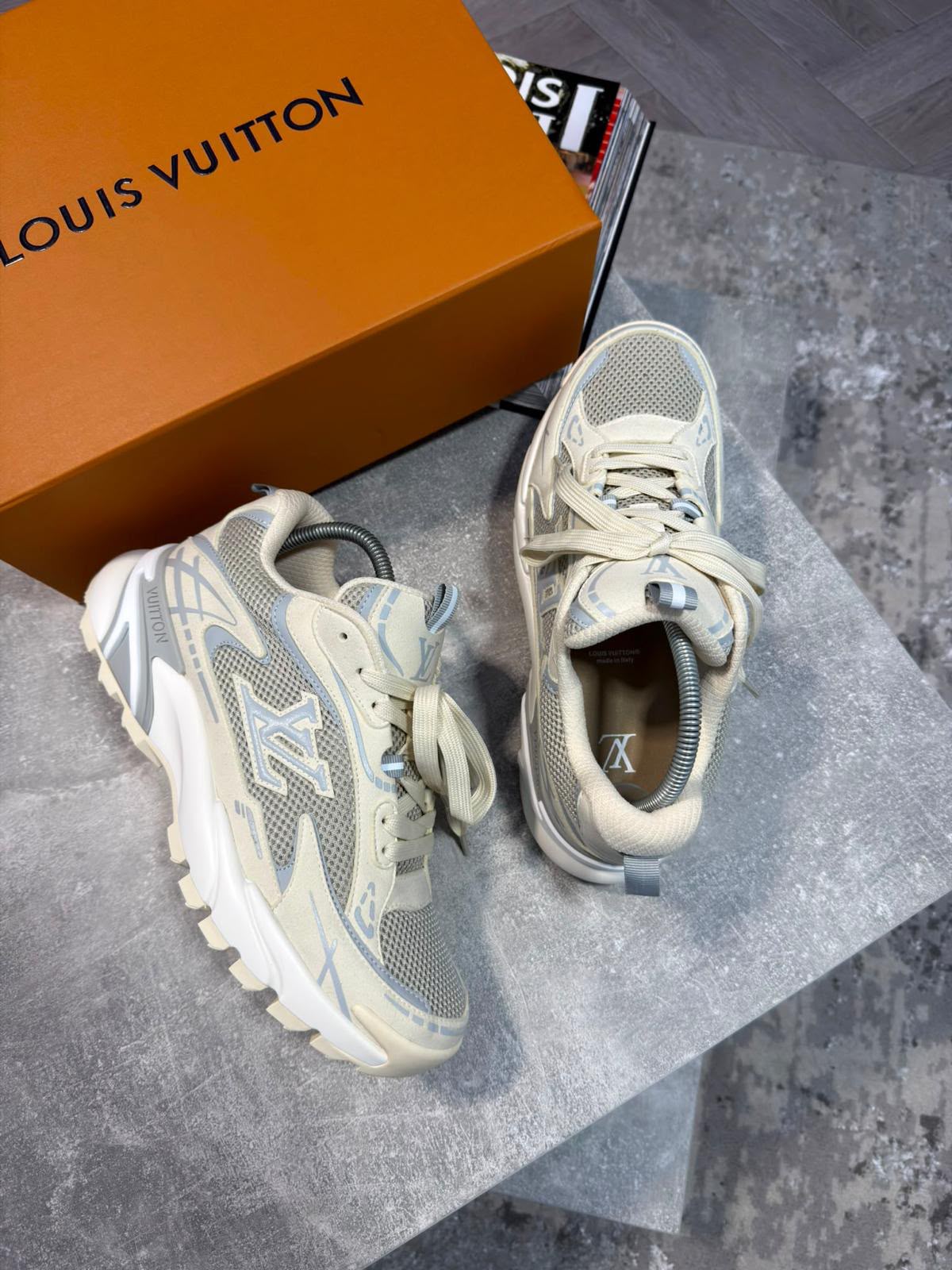 LV Tactic Runner White LV