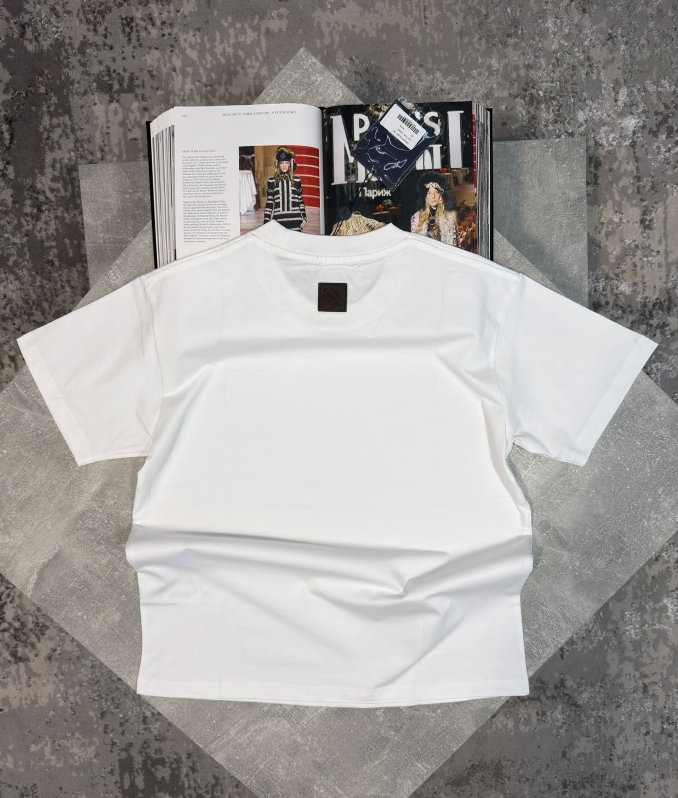 LV Tshirt White LV