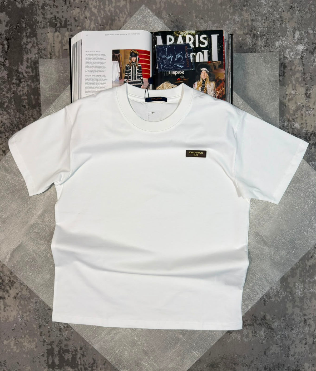 LV Tshirt White LV