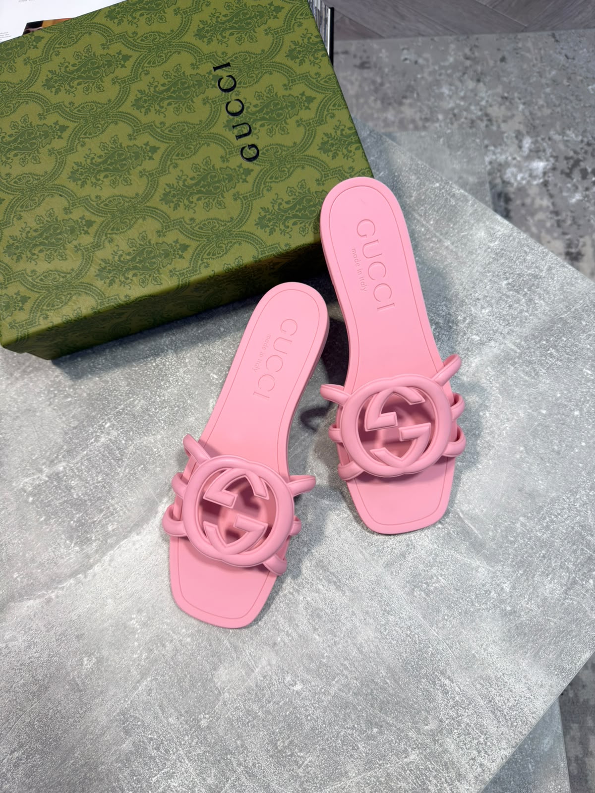 UCCI Women Sliders Pink UCCI