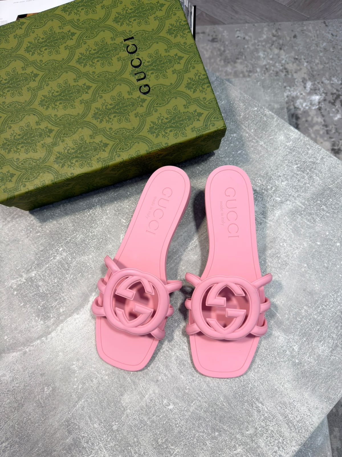 UCCI Women Sliders Pink UCCI