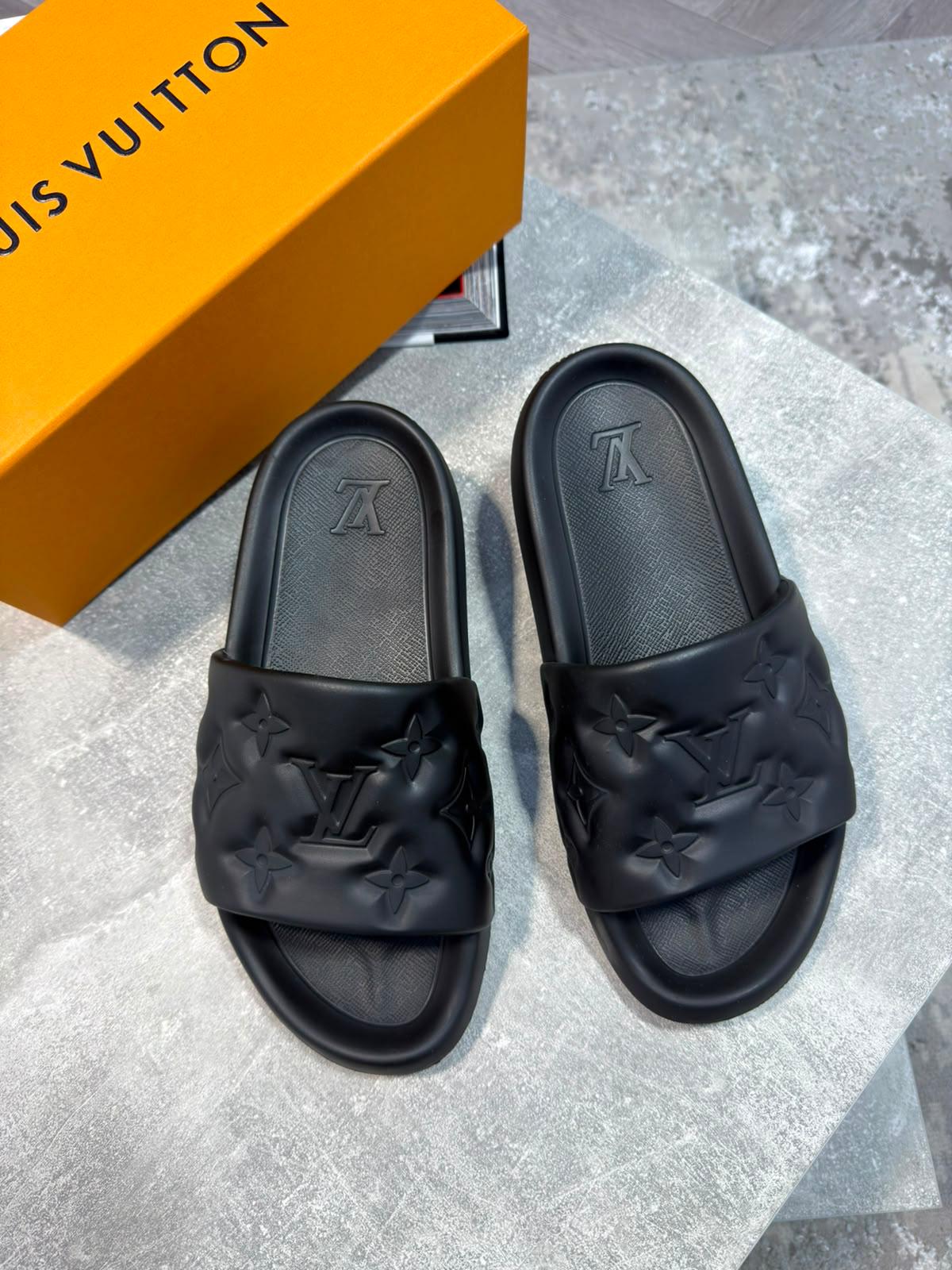 LV Waterfront Puffer Mens Slider LV