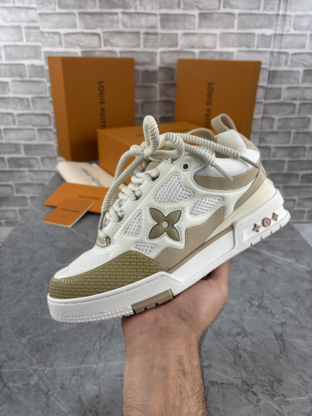 LV SNEAK - 6 image