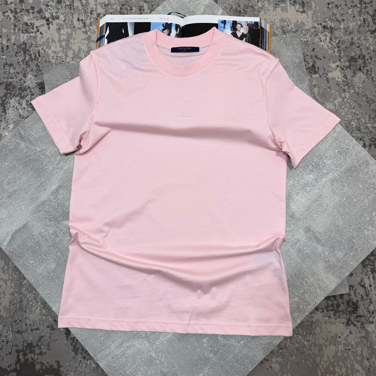LV Tshirt Pink image 0
