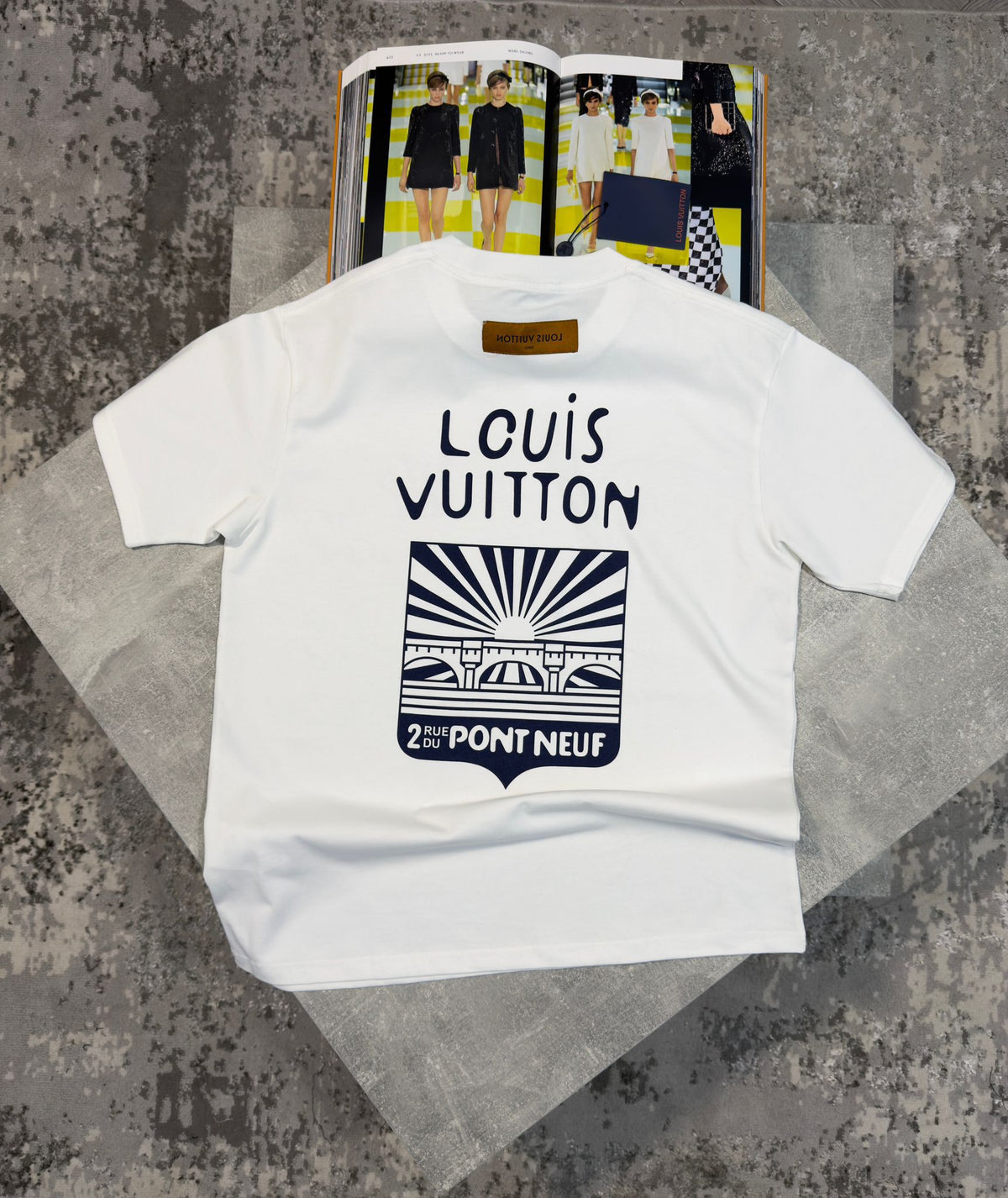 LV Tshirt White image 1