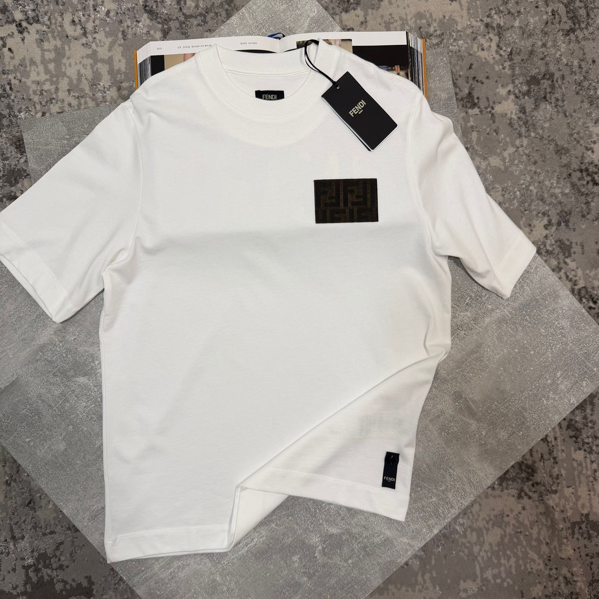 Endi Tshirt White image 0