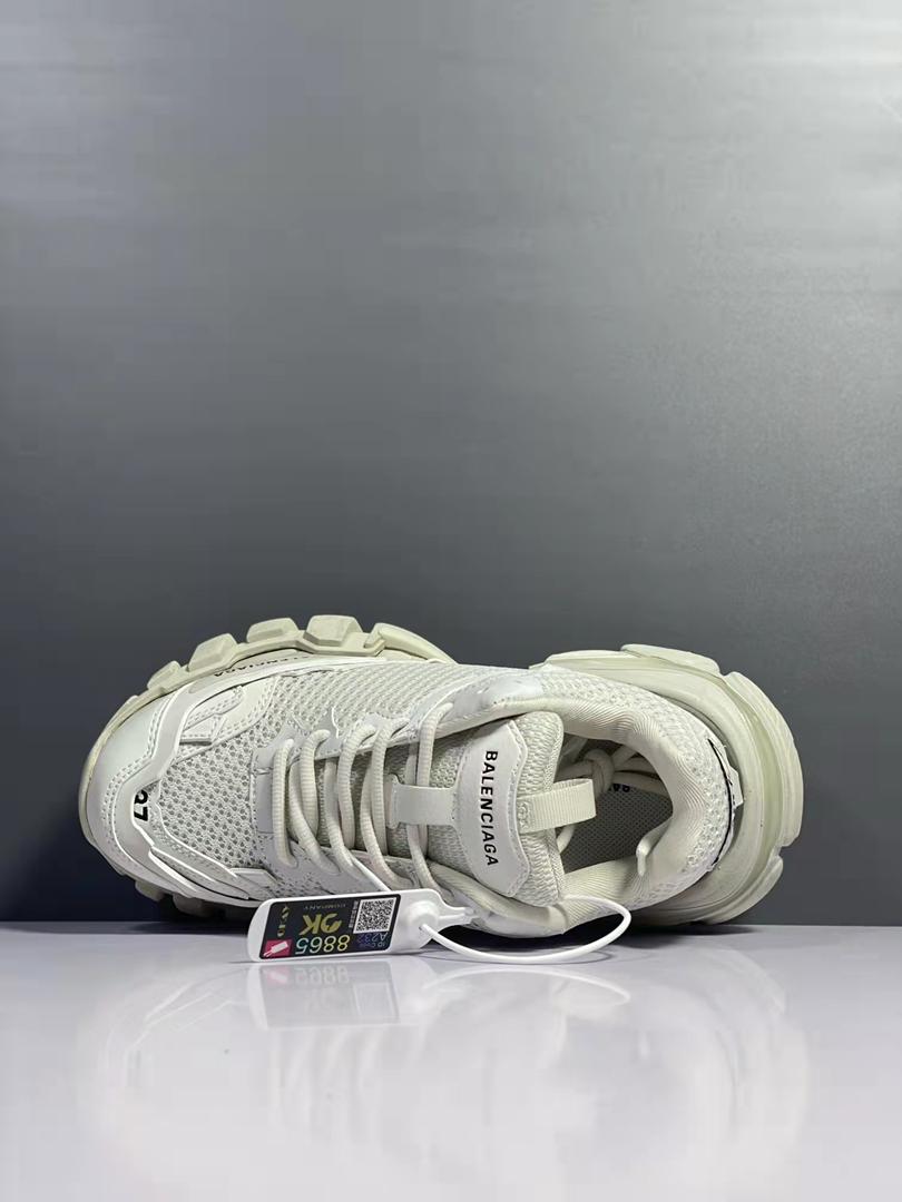 TRACK WHITE image 3