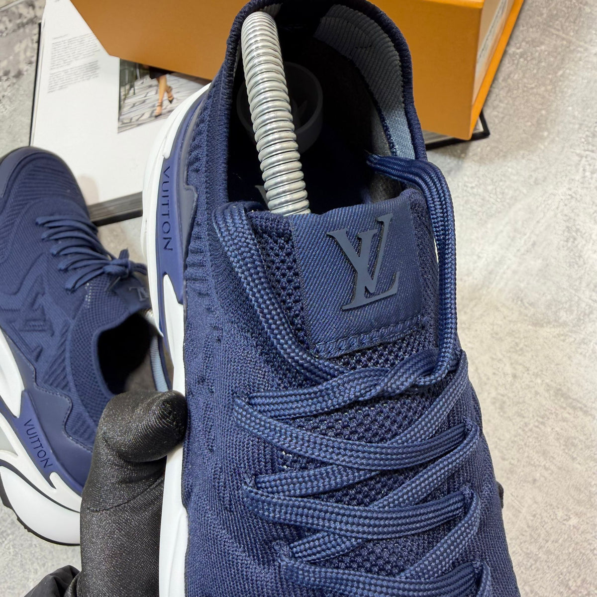 LV Sneaks Blue image 4
