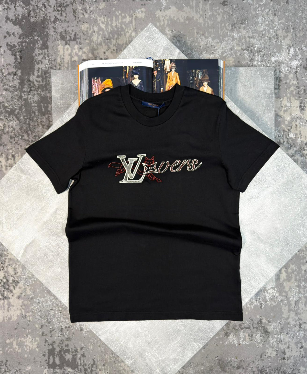 LV Tshirt Black image 0