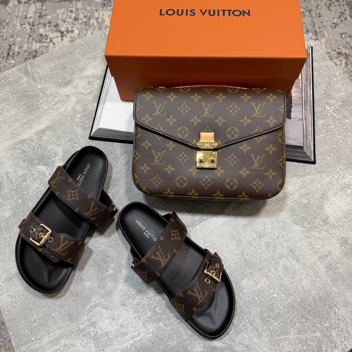 LV Slides Women image 2