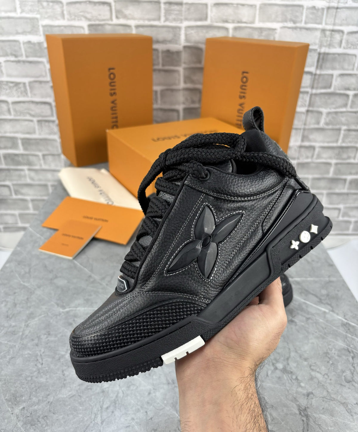 LV SNEAK - 7 image
