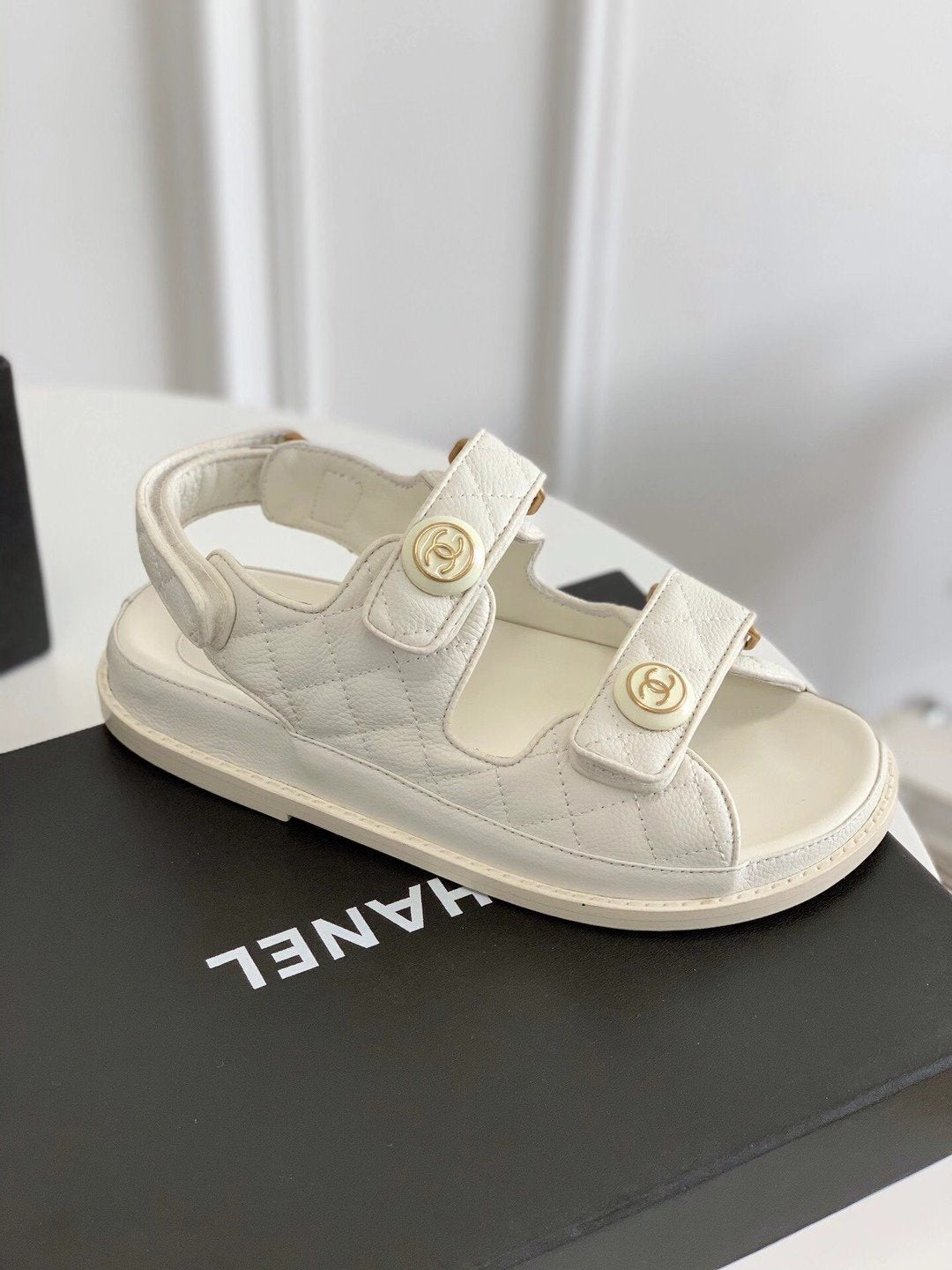 WHITE CHNL CHUNKY SANDAL image 1