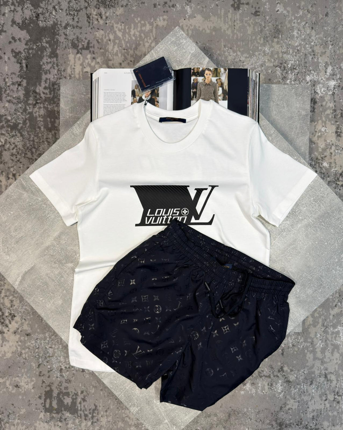 LV Tshirt White image 3