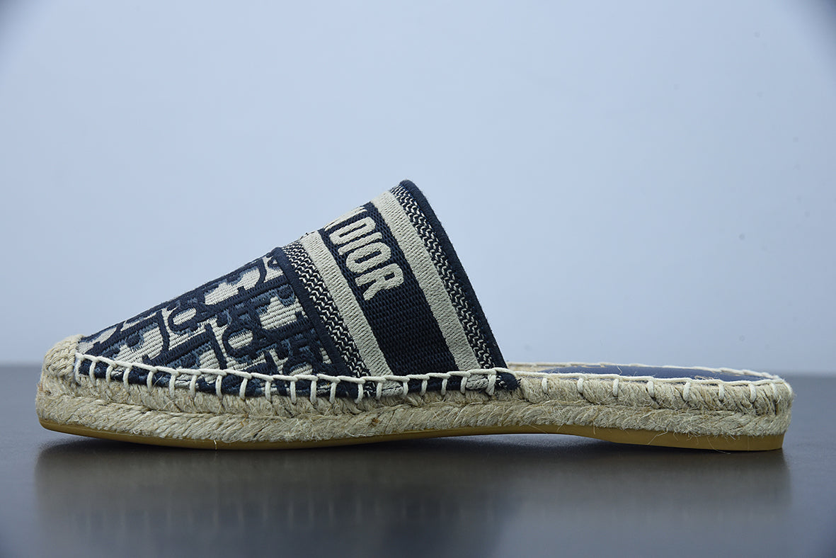 NAVY CD SANDAL image 5