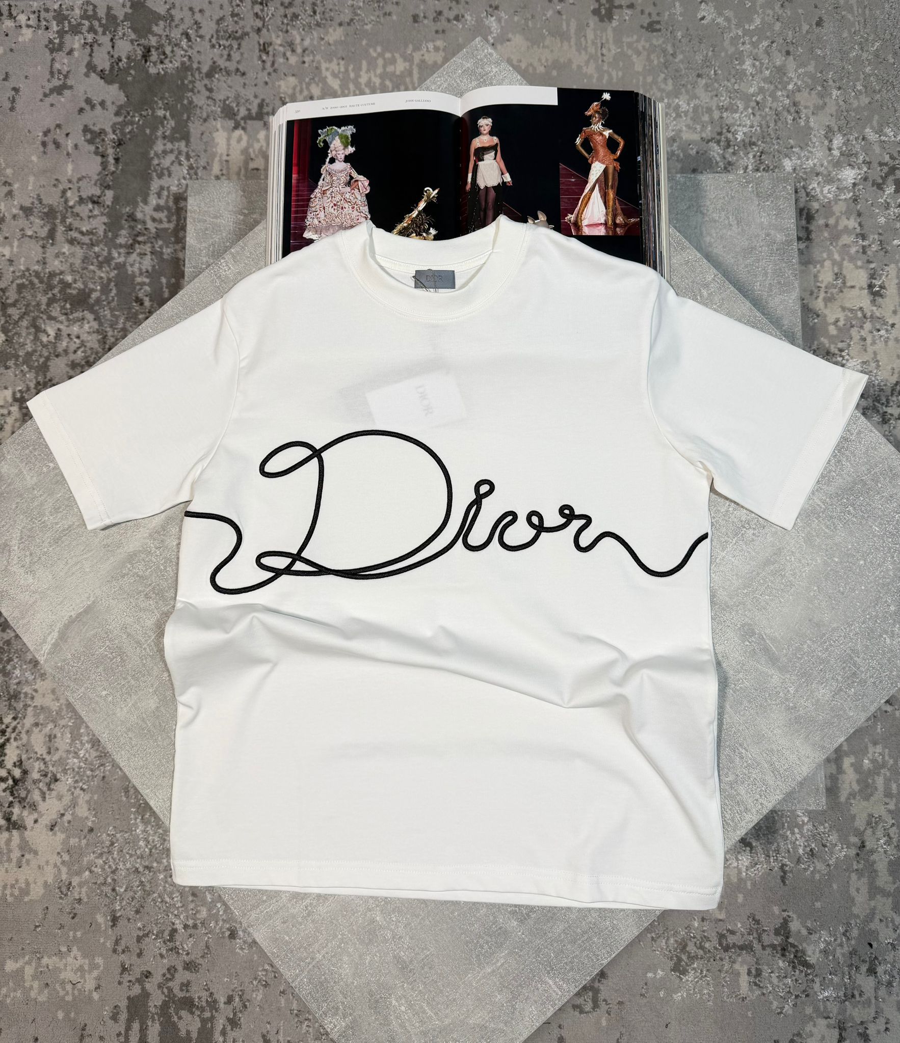IOR Tshirt White image 0