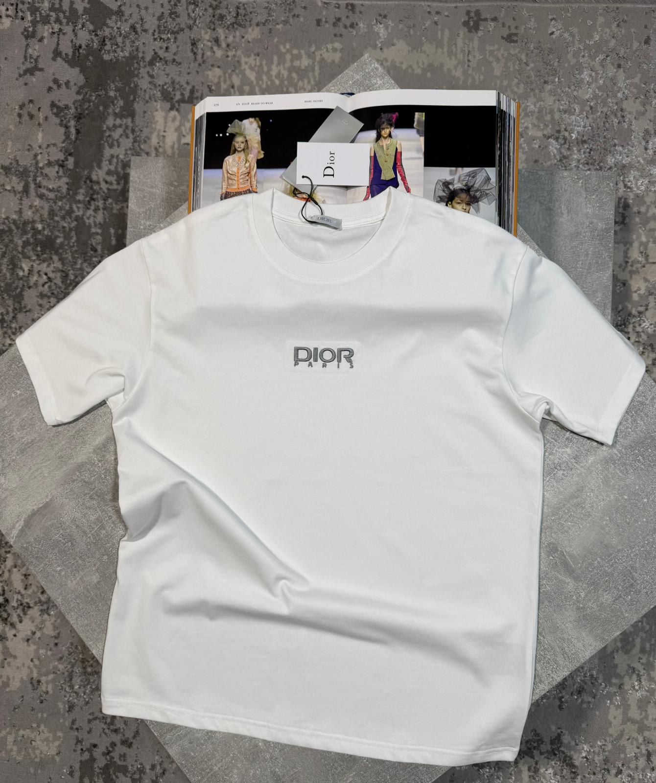 CD Tshirt White image 0